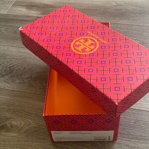 Tory Burch shoe box